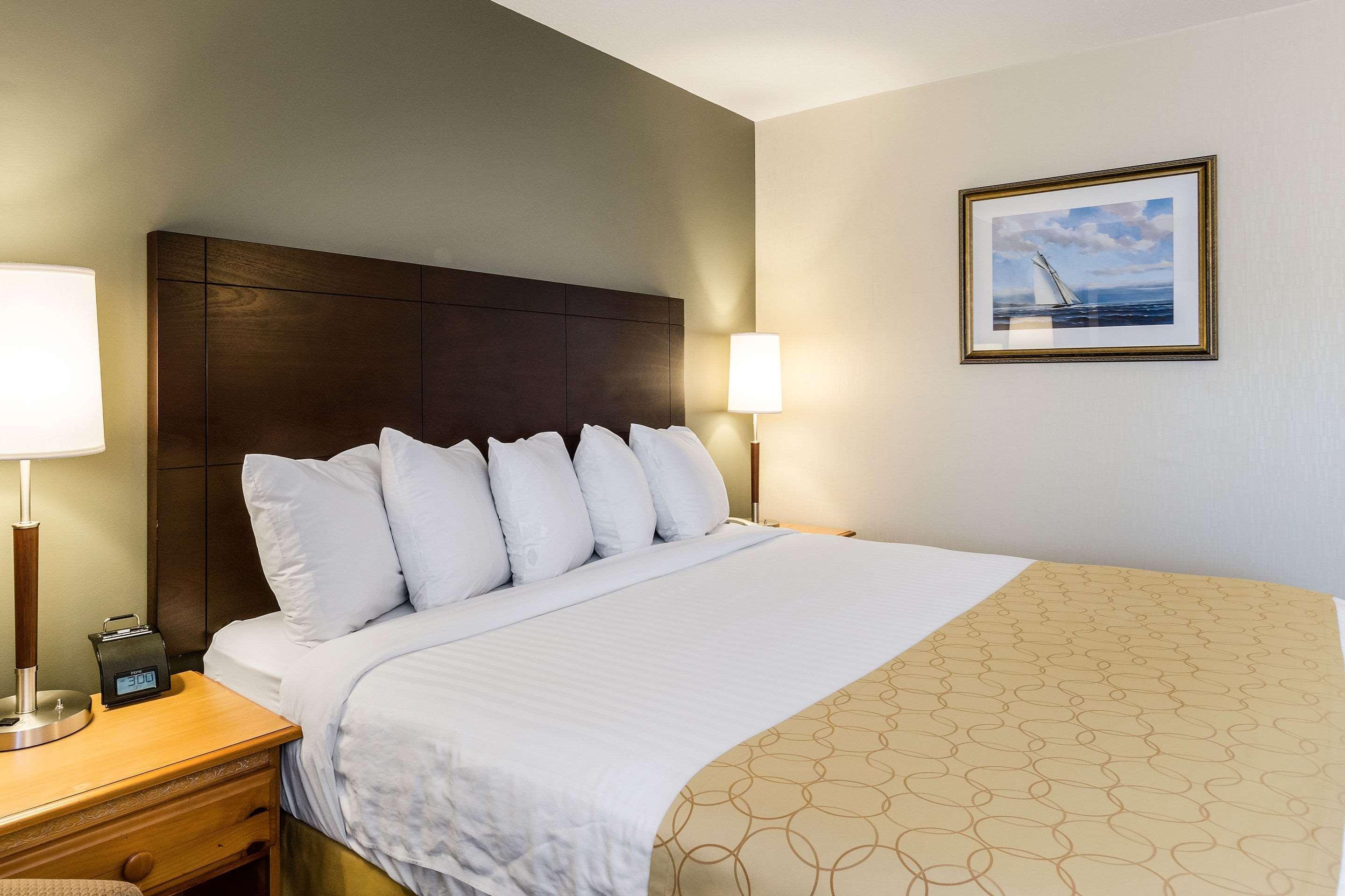 Clarion Hotel Seekonk - Providence Exterior foto
