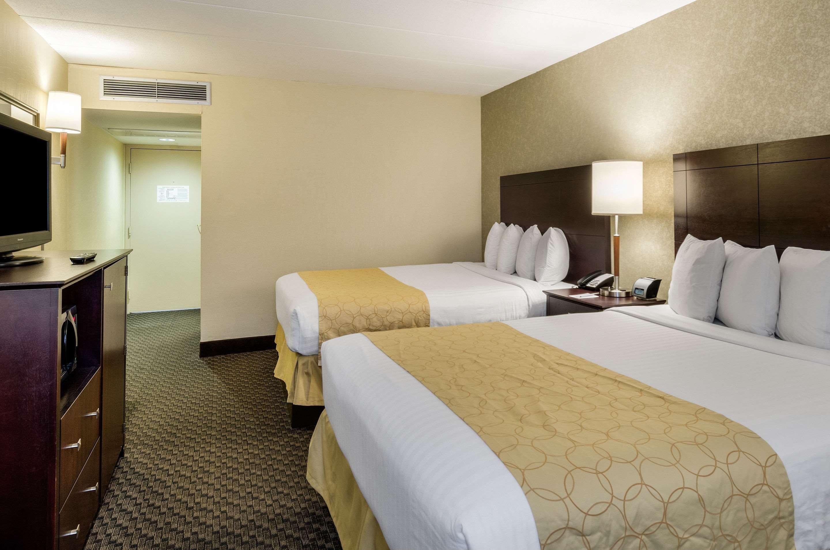 Clarion Hotel Seekonk - Providence Exterior foto